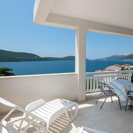 Apartments Lavanda Неум Экстерьер фото